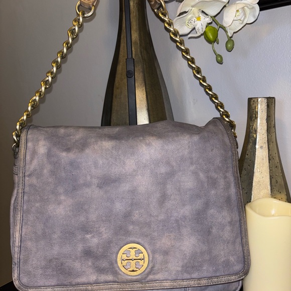 Tory Burch Handbags - Tory Burch Distressed Gray Leather Shoulder Bag